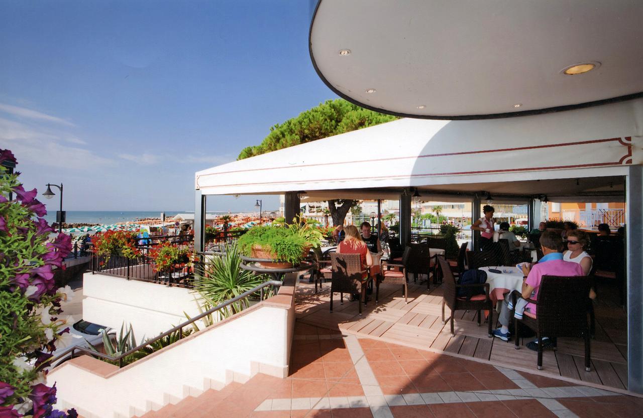Hotel Adria sul Mare Caorle Exterior foto