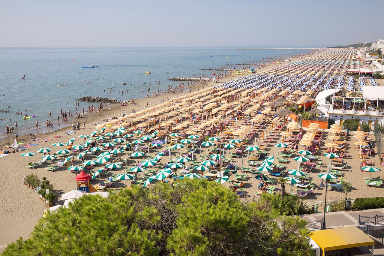 Hotel Adria sul Mare Caorle Exterior foto
